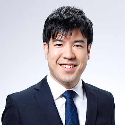 弁護士　有年孝将